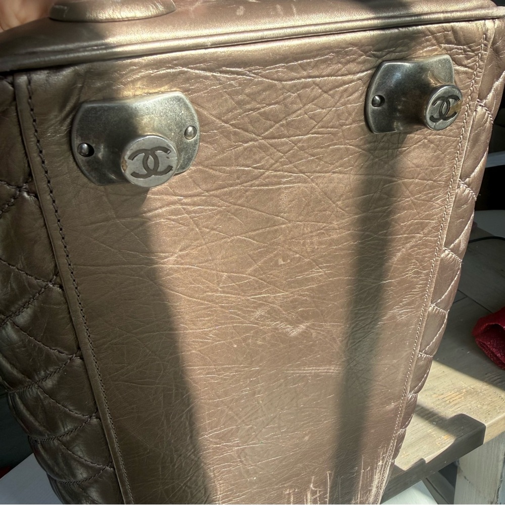 Authentic CHANEL Vintage Matelasse Quilted Leather 2 Way Carry-on Suitcase Bag - Picture 15 of 17